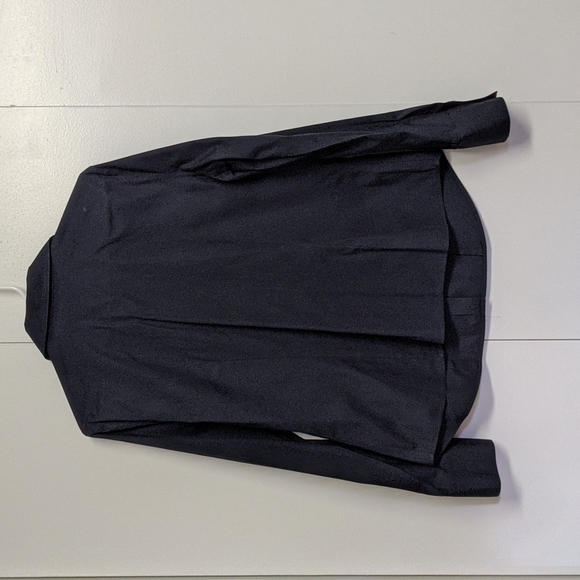 Jones New York Classic-Fit Poplin Shirt - Picture 7 of 11